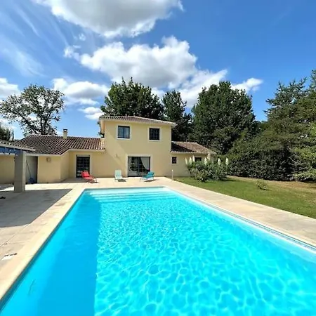 Maison De Vacances Avec Piscine Chancelade Exterior photo